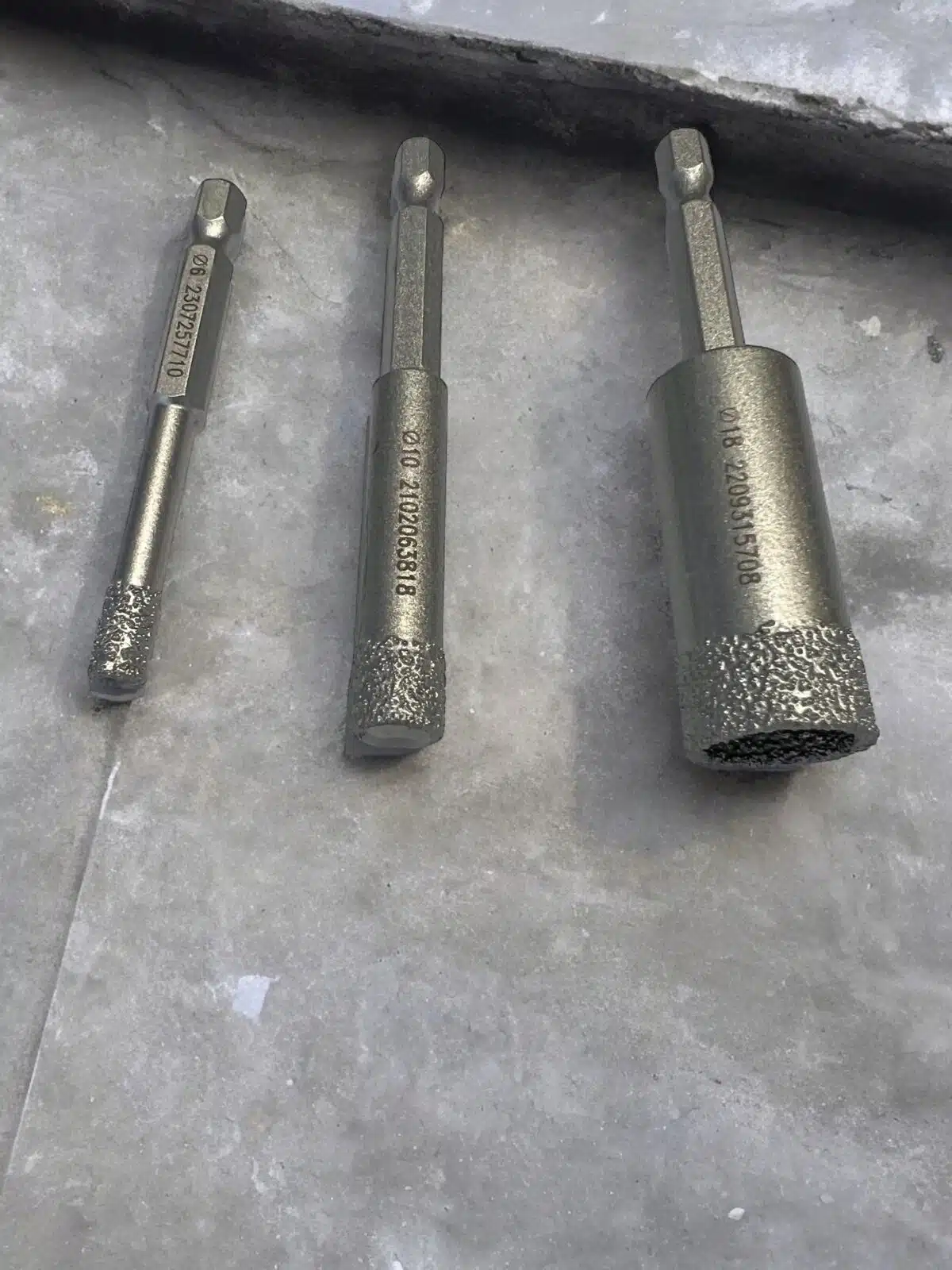 Otwornica - wiertło do gresu 14 mm z mocowaniem Hex - obrazek 4